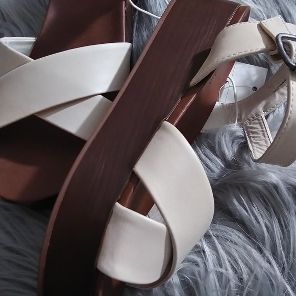 Brand new Estella sandal white ankle - Picture 2 of 6